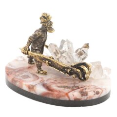 Сувенир «Старатель с тачкой»