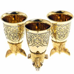 Декоративная тарелка «Кабан» с тремя стопками перевертышами