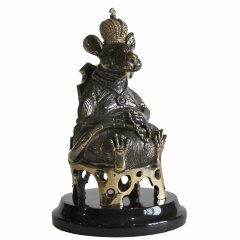 Бронзовая фигурка «Крыса на троне» в подарок коллекционеру