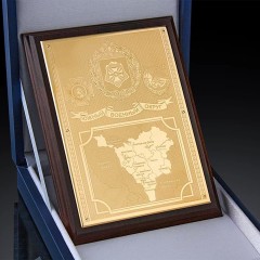 Сувенирная плакетка «Наградная» (А4) в подарок от коллектива компании