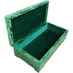 Изысканная малахитовая шкатулка «Хозяйка медной горы» с зелёным бархатом